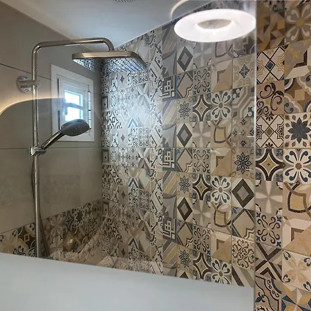 New Two Bedroom Apartment, Big Terrace & Sea View, * אדחה