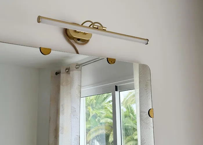 Апартаменты New Two Bedroom Apartment, Big Terrace & Sea View,