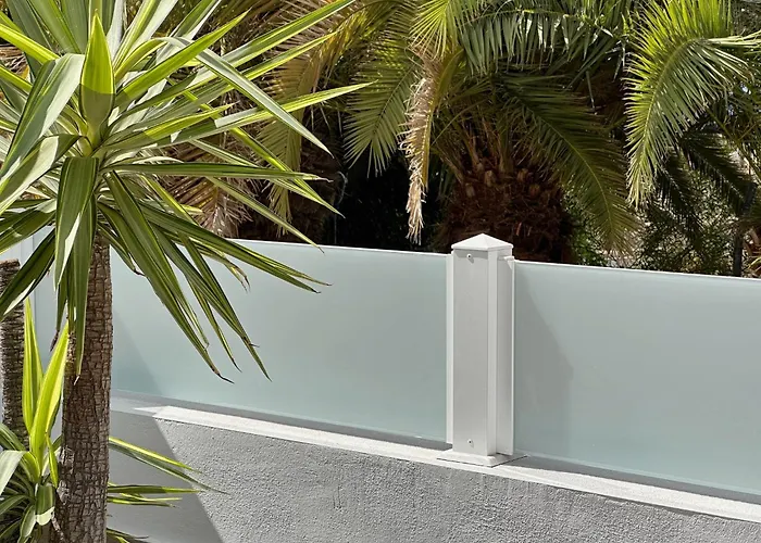 New Two Bedroom Apartment, Big Terrace & Sea View, Апартаменты Адехе