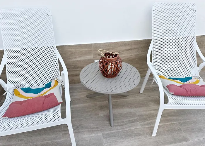 New Two Bedroom Apartment, Big Terrace & Sea View, Апартаменты Адехе